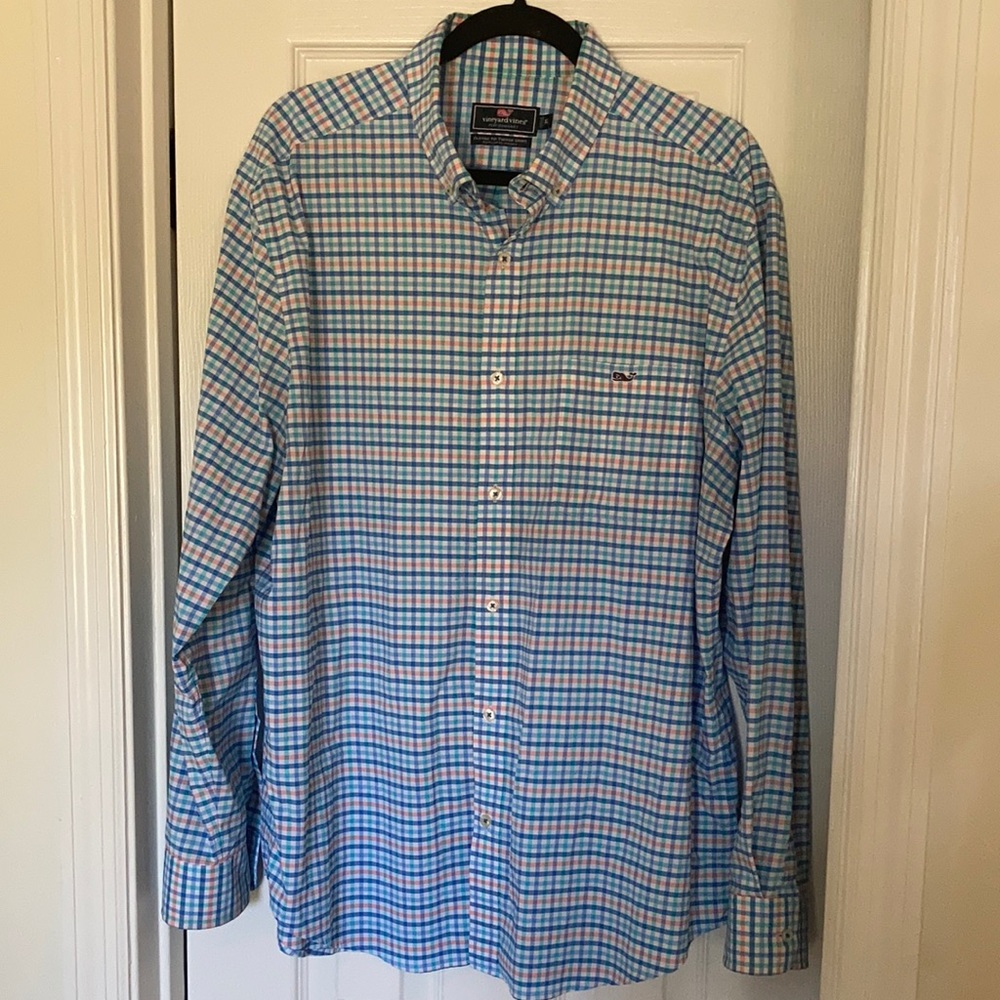 Vineyard Vines men’s classic fit performance Tucker shirt XL
